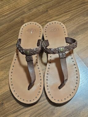 UGG Bria Leather Braided Thong Sandals
